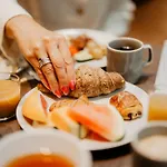 Hotel Clarion Helsinki Airport 4*