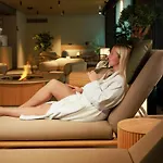 Clarion Helsinki Airport 4*