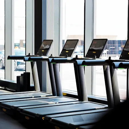 Clarion Helsinki Airport Hotel 4*