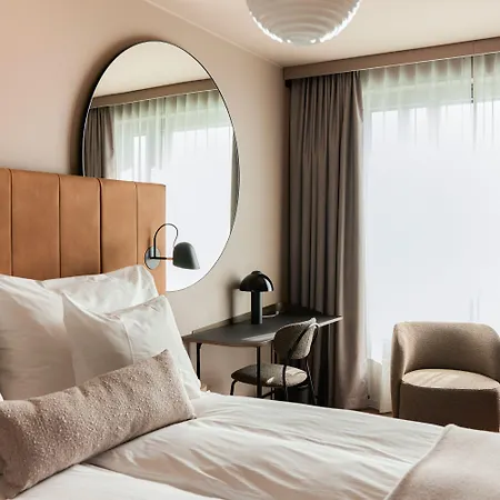Ξενοδοχείο Clarion Helsinki Airport 4*