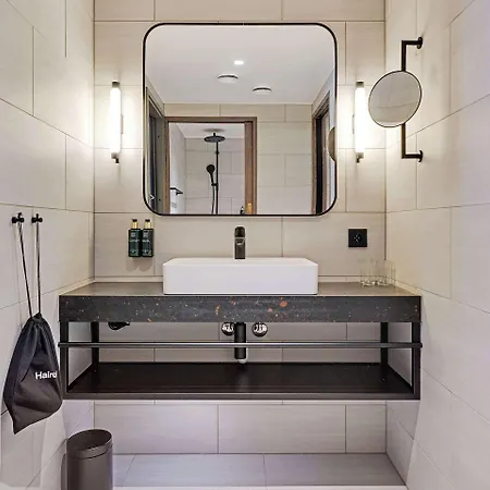 Clarion Helsinki Airport Hotel