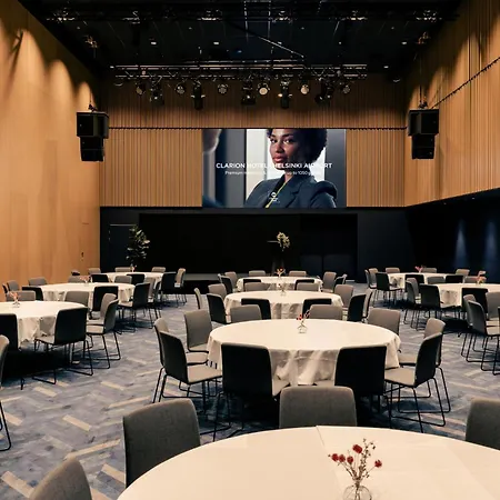 Clarion Helsinki Airport Hotel 4*