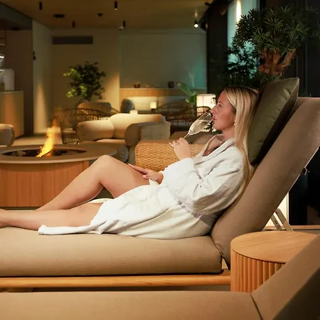 Clarion Helsinki Airport 4*