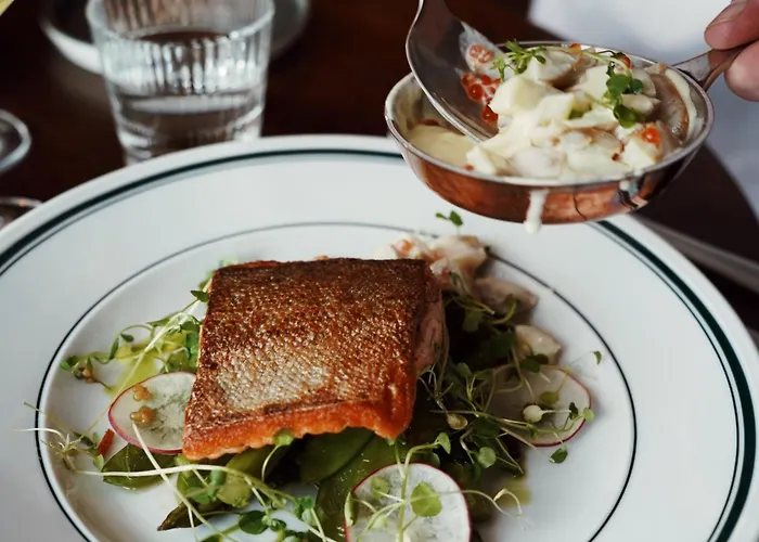 Отель Clarion Helsinki Airport