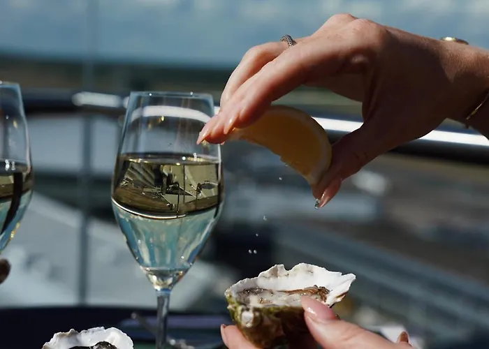 Отель Clarion Helsinki Airport Вантаа