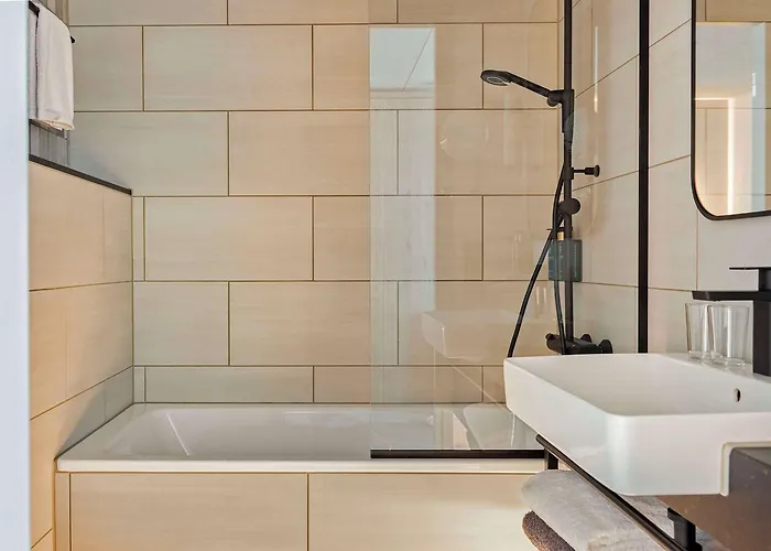 Отель Clarion Helsinki Airport Вантаа